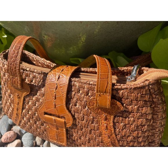 NWT Helen Kaminski Brown Leather Straps Tan Woven Handbag Zipper Top - Picture 2 of 3